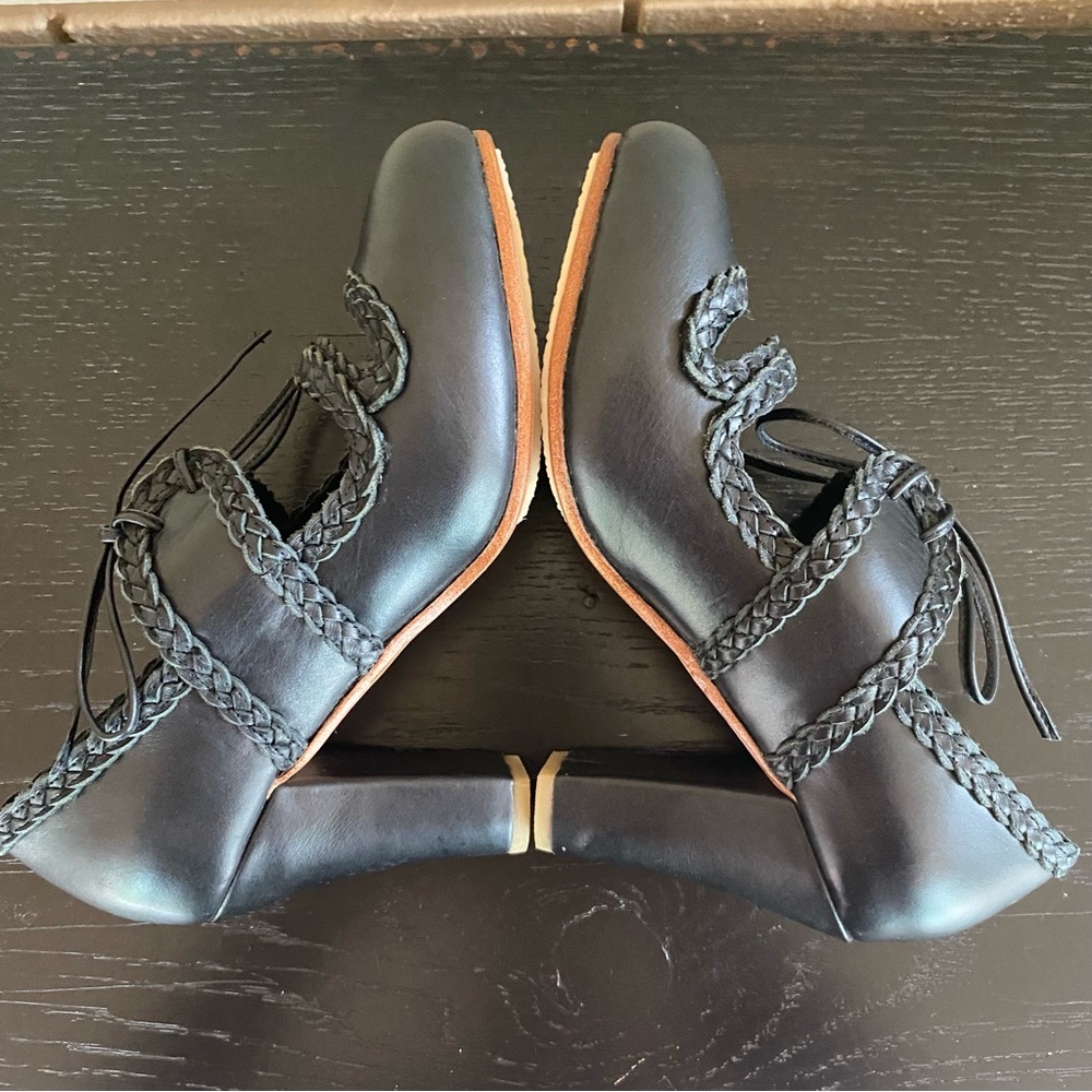 NEW Elf Handmade Braided Leather Black Heels Sz 8 MSRP $170 Goth Vamp Victorian - Picture 8 of 8
